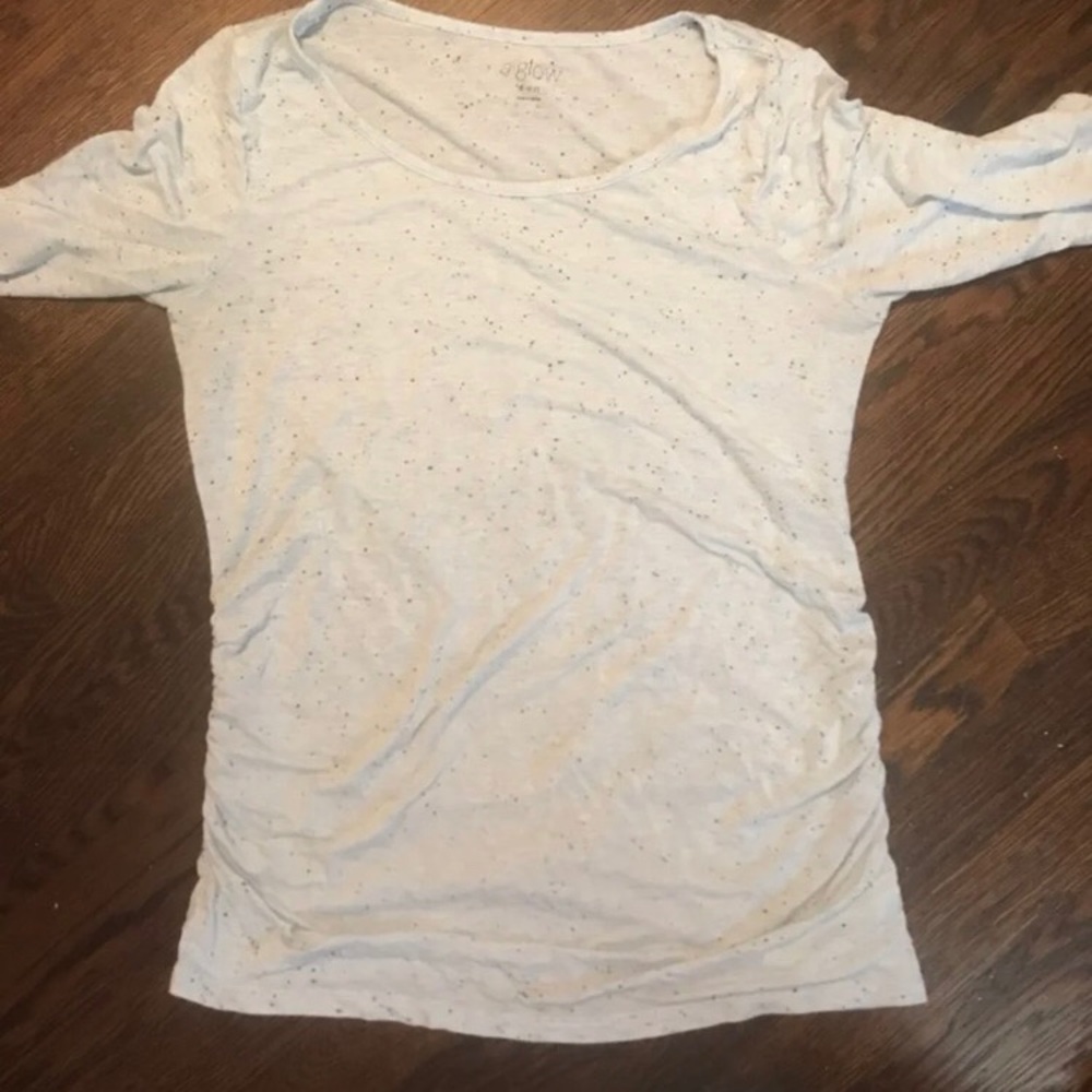 Lightweight maternity top